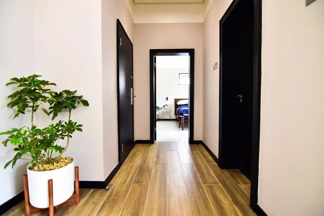 Gallery Picture